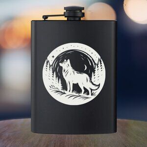 Personalized Engraved Wildlife Woods Wild Wolf Black Flask
